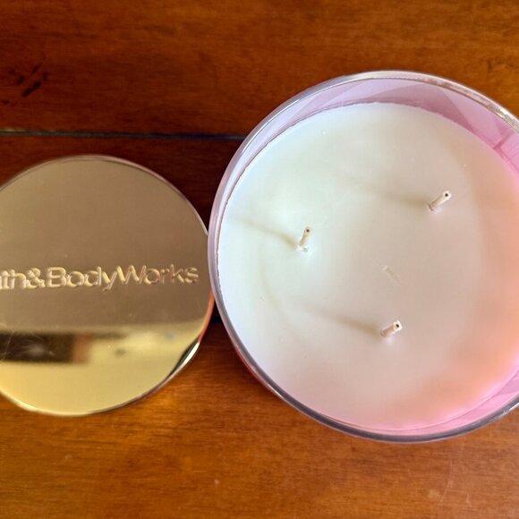 NEW SUNSET IN MAUI 3-Wick Glowing Luminary14.5 oz Candle Bath & Body Works - Picture 2 of 5